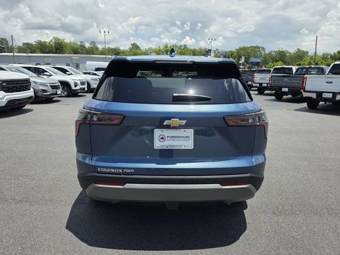 Used 2026 Chevrolet Equinox LT AWD/4WD image 4