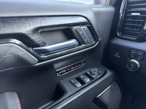 Used 2023 GMC Sierra 1500 AT4X image 27