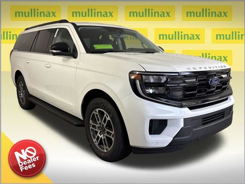 New 2026 Ford Expedition Max Active RWD image 1