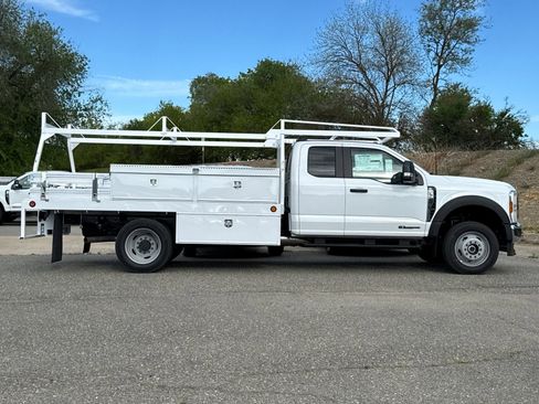 New 2025 Ford F550 XL image 2