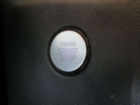 Used 2021 Kia Sorento S FWD image 43