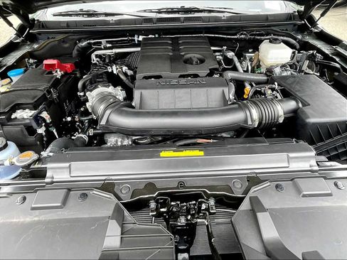 New 2025 Nissan Frontier PRO-4X image 15