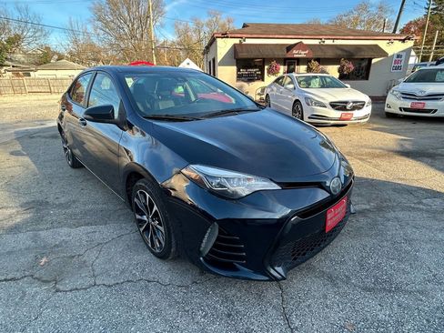 Used 2018 Toyota Corolla L image 14