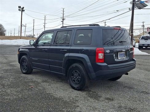 Used 2016 Jeep Patriot Sport w/ Power Value Group image 4