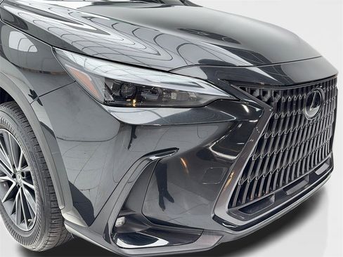 Used 2022 Lexus NX 350 AWD image 3