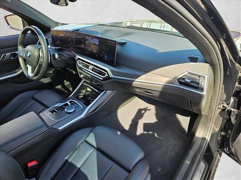 Used 2023 BMW 330i Sedan image 22