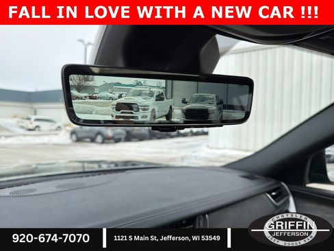 New 2025 Jeep Grand Cherokee L Limited w/ Luxury Tech Group II image 25