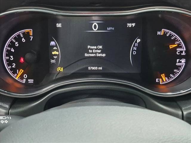 Used 2021 Jeep Grand Cherokee Laredo X RWD image 11