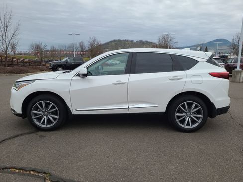 Used 2023 Acura RDX w/ Technology Package image 11