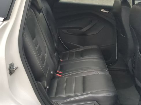 Used 2018 Ford Escape Titanium image 24