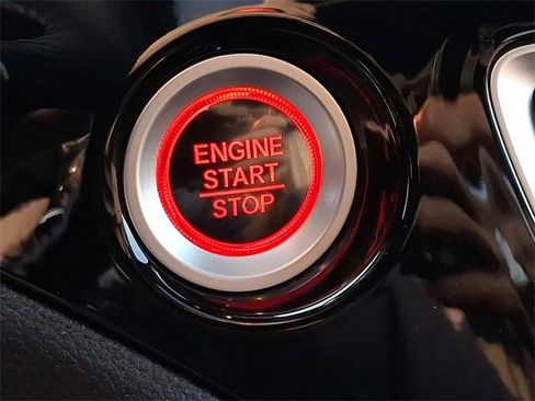 Certified 2022 Honda Ridgeline Black Edition image 24