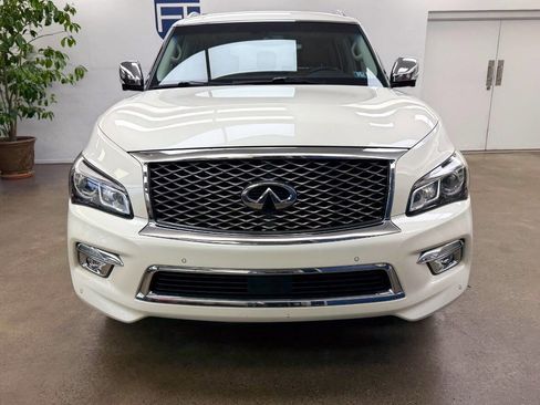 Used 2016 INFINITI QX80 4WD w/ Signature Edition Package image 2