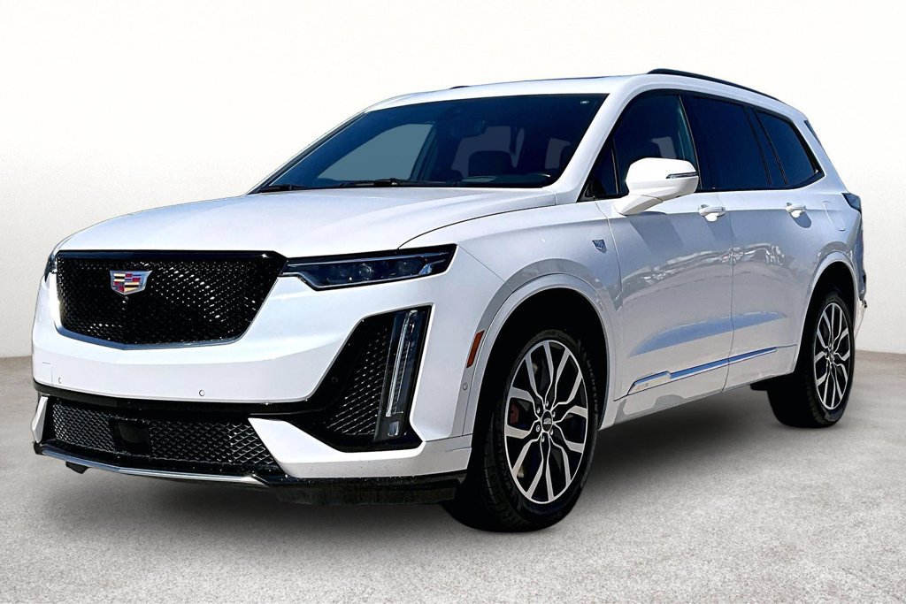Used 2024 Cadillac XT6 AWD image 5