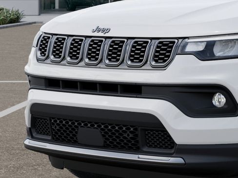 New 2026 Jeep Compass Latitude AWD/4WD image 39