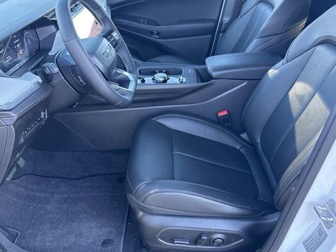 New 2026 Jeep Cherokee Laredo image 9