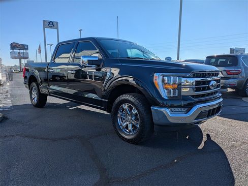 Used 2023 Ford F150 Lariat w/ Trailer Tow Package image 3