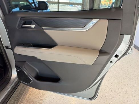 New 2026 GMC Acadia Elevation w/ Elevation Premium Package image 34