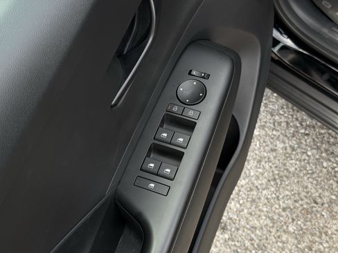Used 2026 Hyundai Kona SEL Sport FWD image 15