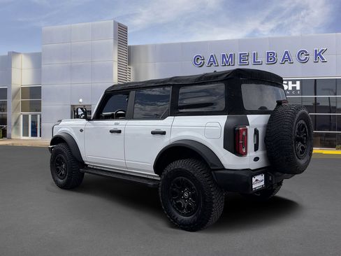 Certified 2022 Ford Bronco Wildtrak AWD/4WD image 4
