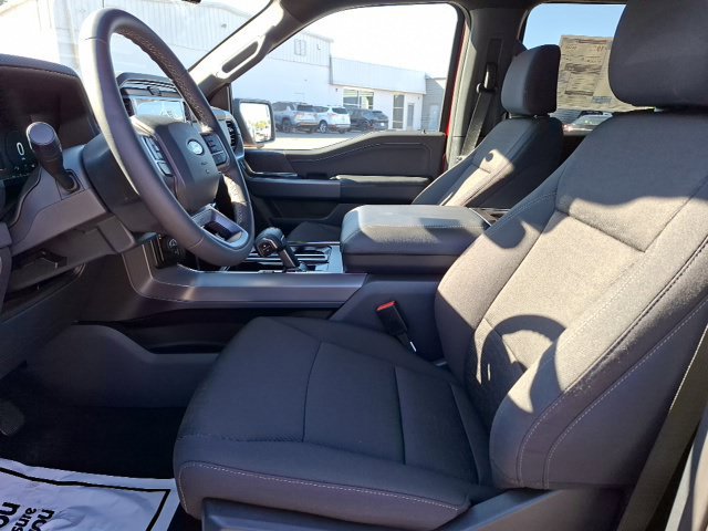 New 2026 Ford F150 XLT w/ Equipment Group 302A MID AWD/4WD image 15