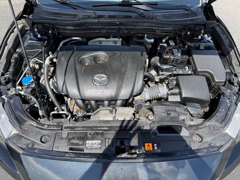 Used 2016 MAZDA MAZDA3 i Sport FWD image 35