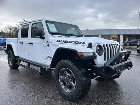 Used 2020 Jeep Gladiator Rubicon image 3