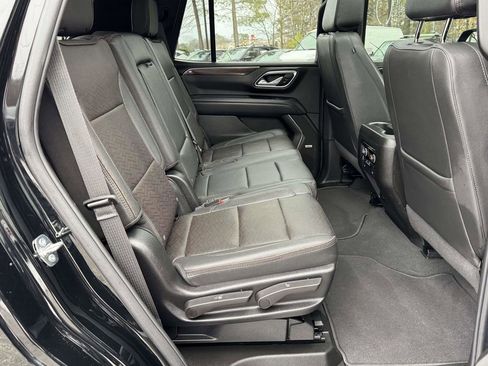 Used 2024 Chevrolet Tahoe High Country AWD/4WD image 16