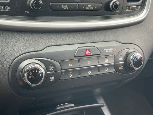 Used 2016 Kia Sorento LX FWD image 9