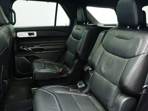 Used 2022 Ford Explorer ST w/ Equipment Group 401A image 21