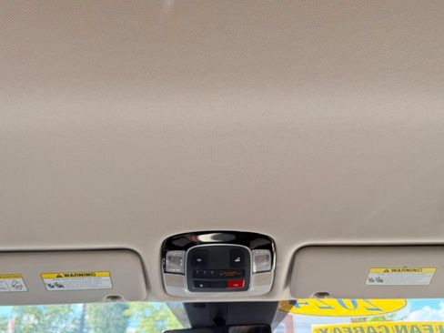 Used 2024 Hyundai Tucson SEL FWD image 14