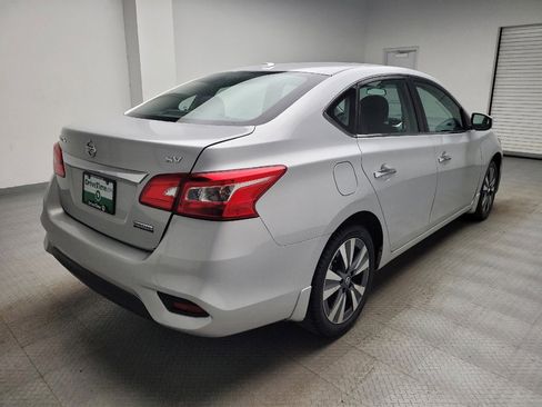 Used 2019 Nissan Sentra SV w/ Special Edition Package FWD image 9