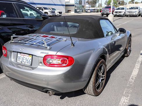 Used 2010 MAZDA MX-5 Miata Sport image 5