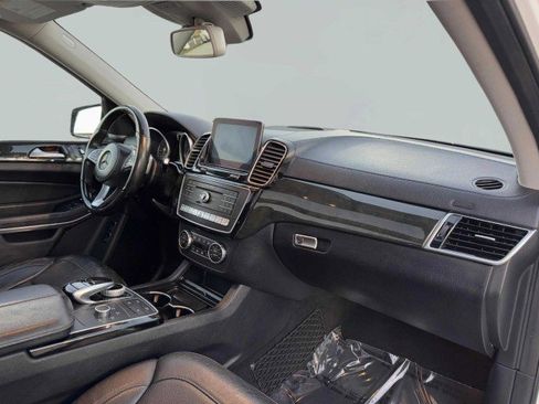 Used 2018 Mercedes-Benz GLS 550 4MATIC image 54