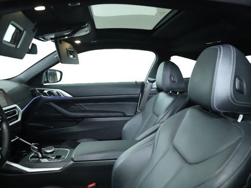 Used 2023 BMW 430i xDrive Coupe w/ Premium Package image 19