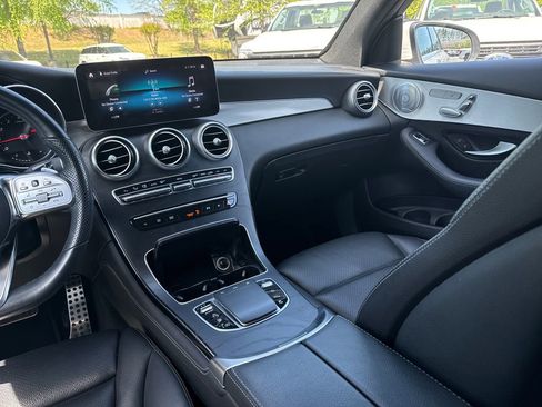 Used 2020 Mercedes-Benz GLC 300 image 30