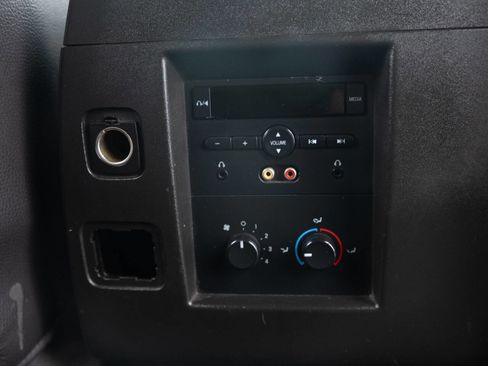 Used 2011 Ford Expedition EL XLT w/ 202A Rapid Spec Order Code image 32