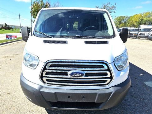 Used 2015 Ford Transit 250 image 2