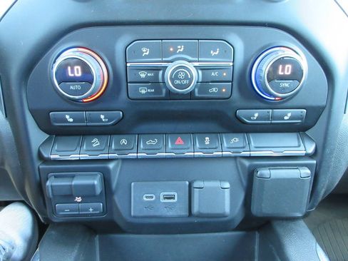 Certified 2020 Chevrolet Silverado 1500 LT Trail Boss AWD/4WD image 33