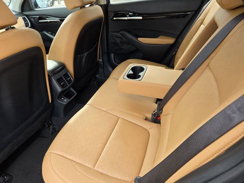 Used 2024 Kia Seltos EX image 35