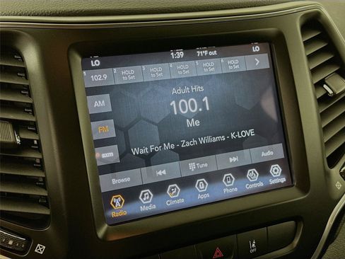 Used 2022 Jeep Cherokee Latitude Lux AWD/4WD image 7