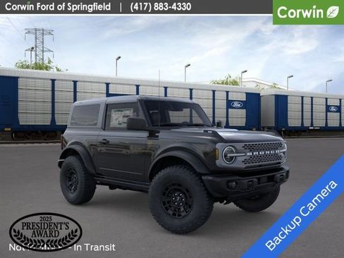 New 2026 Ford Bronco Badlands image 7