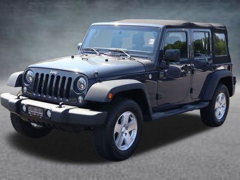 Used 2016 Jeep Wrangler Unlimited Sport w/ Connectivity Group AWD/4WD image 23