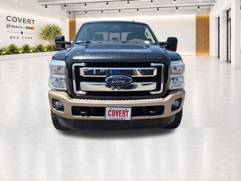 Used 2014 Ford F250 King Ranch w/ FX4 Off-Road Package AWD/4WD image 3