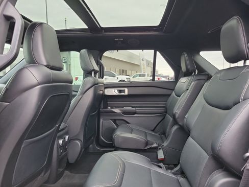 Certified 2020 Ford Explorer ST w/ ST High-Performance Pack image 13