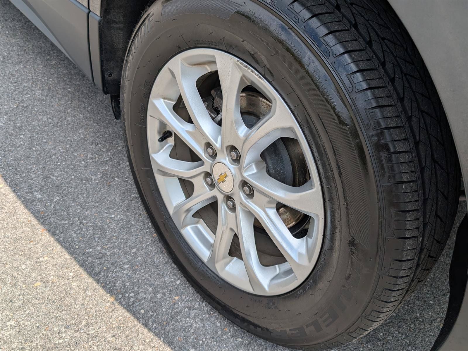 Used 2020 Chevrolet Equinox LT AWD/4WD image 21