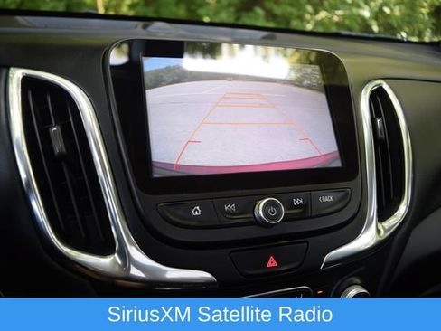 Used 2018 Chevrolet Equinox LT FWD image 10