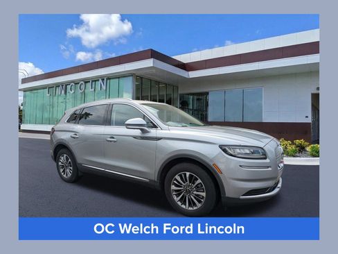 Certified 2022 Lincoln Nautilus FWD w/ Premium Package image 1