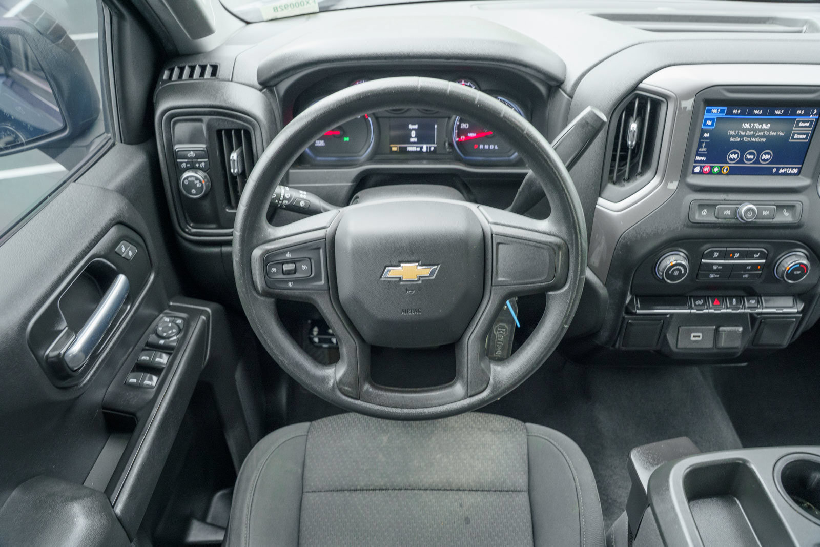 Used 2020 Chevrolet Silverado 1500 Custom w/ Custom Value Package RWD image 26