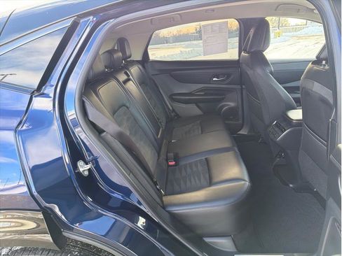 Used 2024 Nissan Ariya AWD image 13