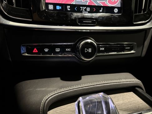 Used 2023 Volvo S90 B6 Ultimate w/ Protection Package Premier image 68